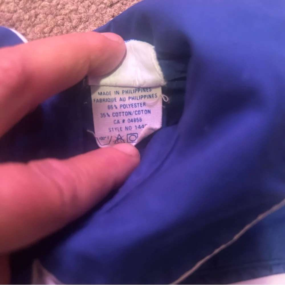 Vintage Jo-Joe Blue Smocked Dress. Size 4 - Picture 7 of 7